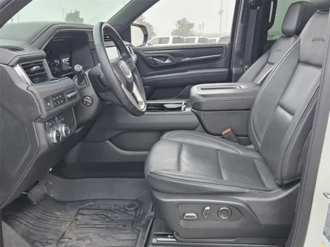 More photos of 2024 GMC Yukon Denali at Brannen Motor Company, GA