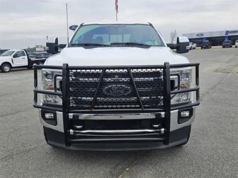 Photos of 2022 Ford Super Duty F-250 SRW LARIAT for sale in Unadilla, GA at Brannen Motor Company