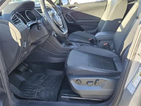 More photos of 2021 Volkswagen Tiguan at Brannen Motor Company, GA