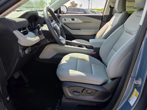 More photos of 2026 Ford Explorer Active at Brannen Motor Company, GA