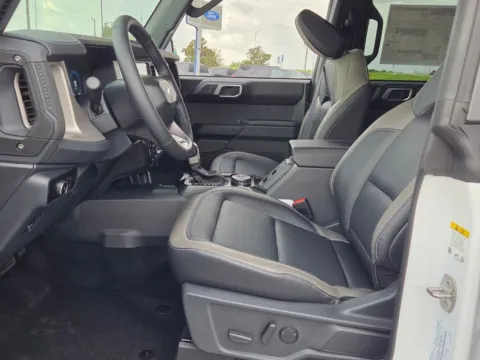 More photos of 2026 Ford Bronco Outer Banks at Brannen Motor Company, GA