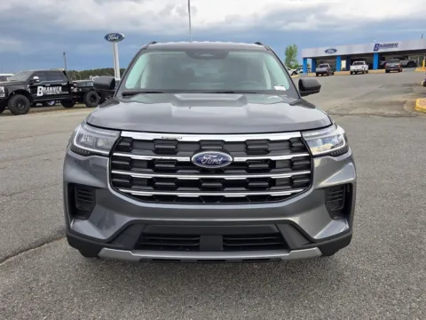 Photos of 2026 Ford Explorer Active for sale in Unadilla, GA at Brannen Motor Company