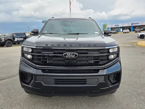 Photos of 2026 Ford Expedition Platinum for sale in Unadilla, GA at Brannen Motor Company