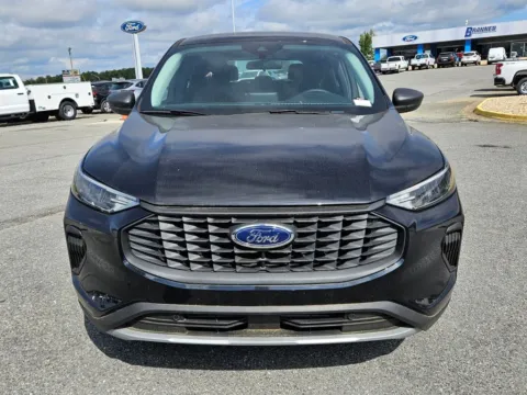 Photos of 2024 Ford Escape for sale in Unadilla, GA at Brannen Motor Company