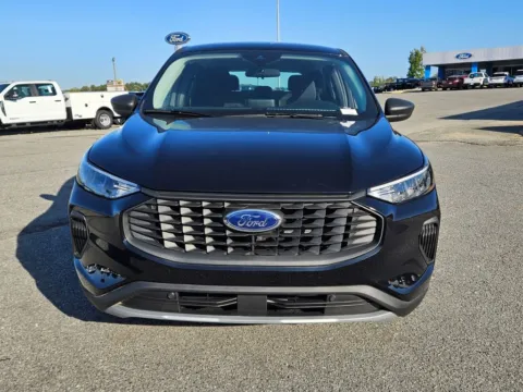 Photos of 2024 Ford Escape for sale in Unadilla, GA at Brannen Motor Company