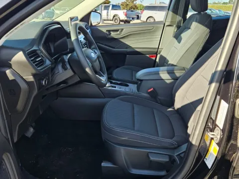 More photos of 2024 Ford Escape at Brannen Motor Company, GA