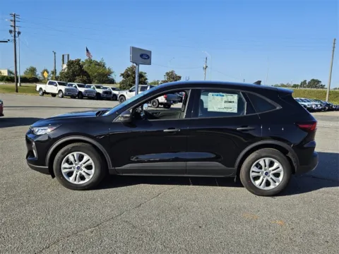More photos of 2024 Ford Escape at Brannen Motor Company, GA