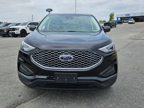 Photos of 2024 Ford Edge SE for sale in Unadilla, GA at Brannen Motor Company
