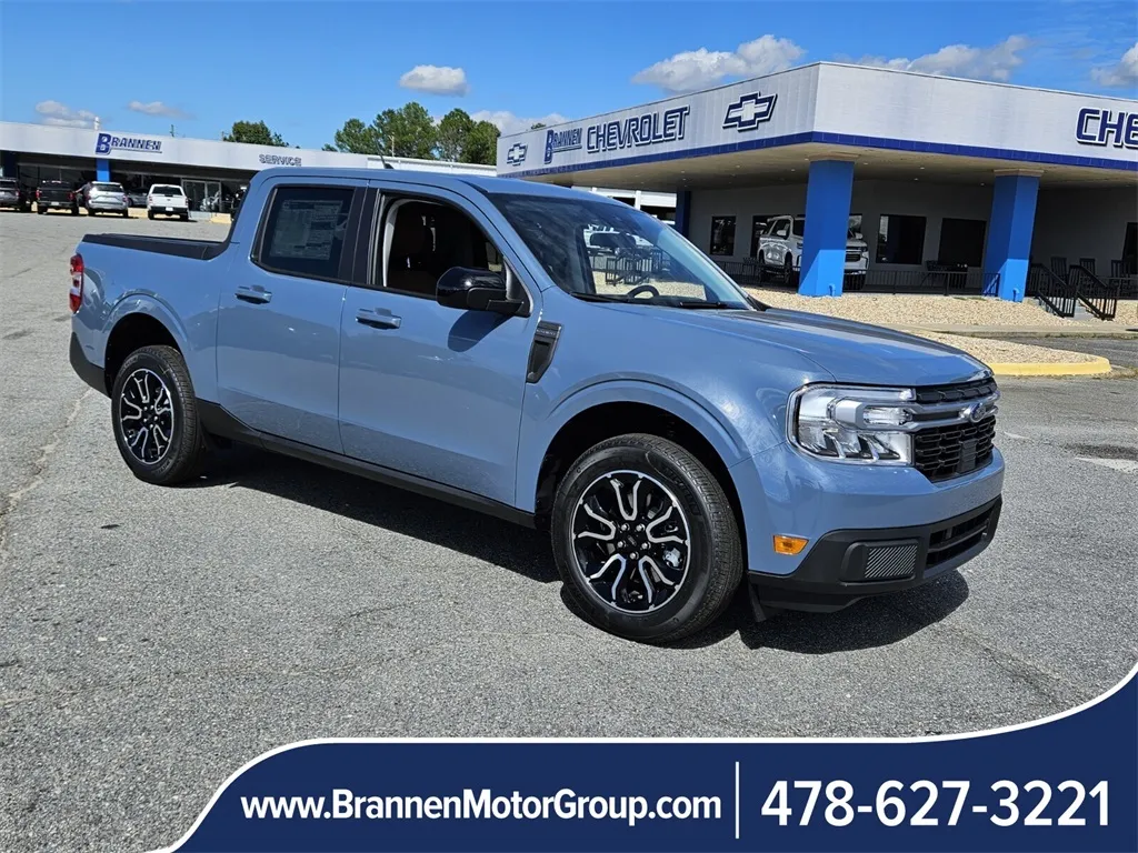 Gray 2024 Ford Maverick LARIAT for sale in Unadilla, GA