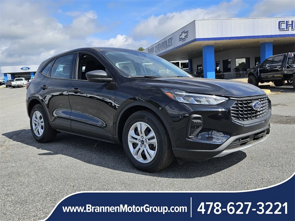 Black 2024 Ford Escape for sale in Unadilla, GA
