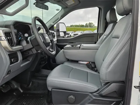More photos of 2025 Ford Super Duty F-350 SRW XL at Brannen Motor Company, GA