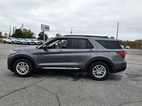 More photos of 2025 Ford Explorer Active at Brannen Motor Company, GA