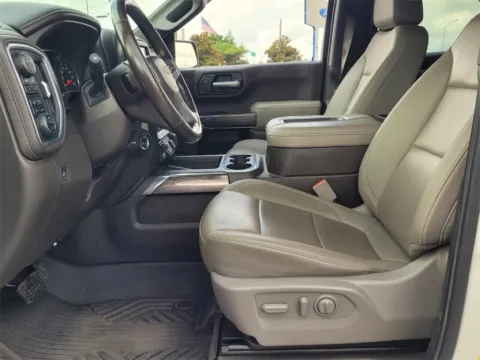 More photos of 2021 Chevrolet Silverado 1500 LTZ at Brannen Motor Company, GA