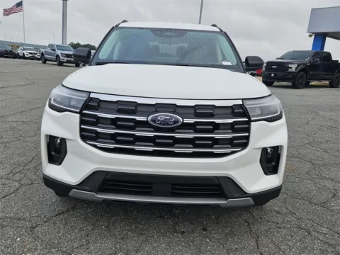 Photos of 2025 Ford Explorer Active for sale in Unadilla, GA at Brannen Motor Company