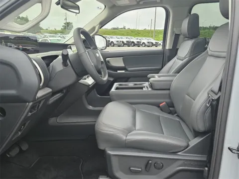 More photos of 2025 Ford Expedition Active at Brannen Motor Company, GA