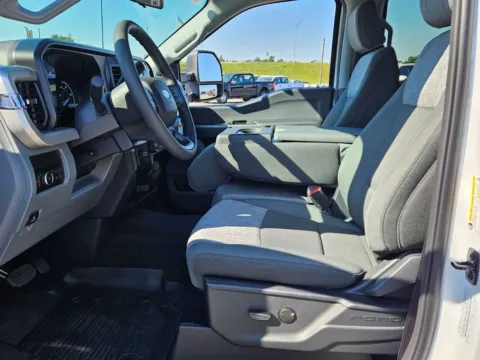 More photos of 2026 Ford Super Duty F-350 SRW XLT at Brannen Motor Company, GA