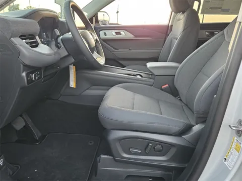 More photos of 2026 Ford Explorer Active at Brannen Motor Company, GA