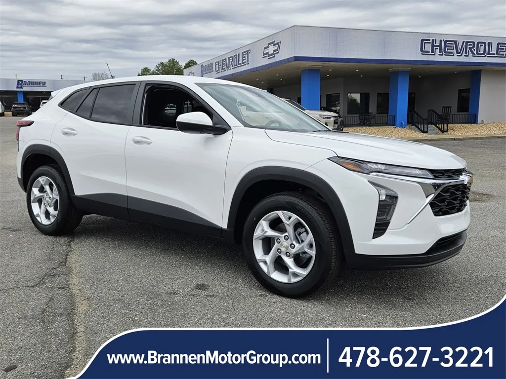 2026 Chevrolet Trax LS's photo