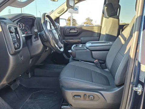 More photos of 2019 Chevrolet Silverado 1500 RST at Brannen Chevrolet, GA