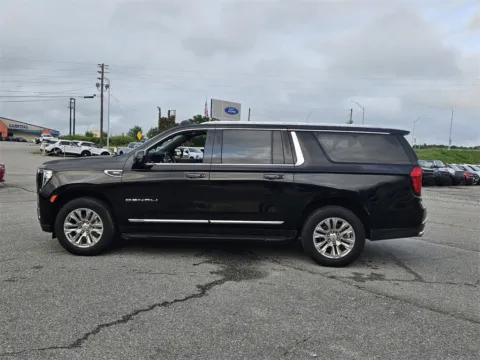 More photos of 2024 GMC Yukon XL Denali at Brannen Chevrolet, GA