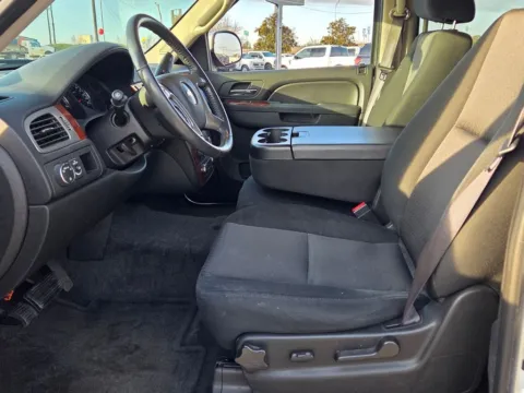 More photos of 2012 Chevrolet Tahoe LS at Brannen Chevrolet, GA