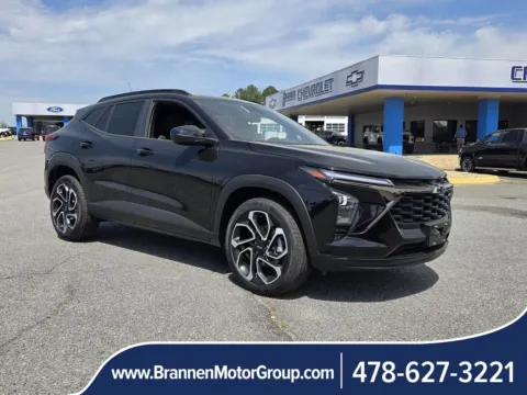 Black 2026 Chevrolet Trax 2RS for sale in Unadilla, GA