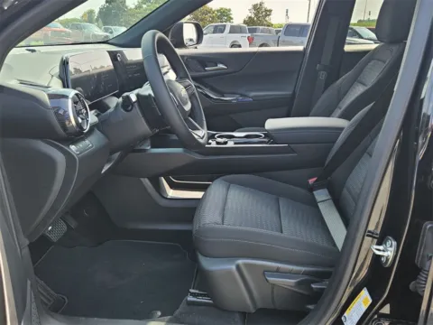 More photos of 2026 Chevrolet Equinox FWD LT at Brannen Chevrolet, GA