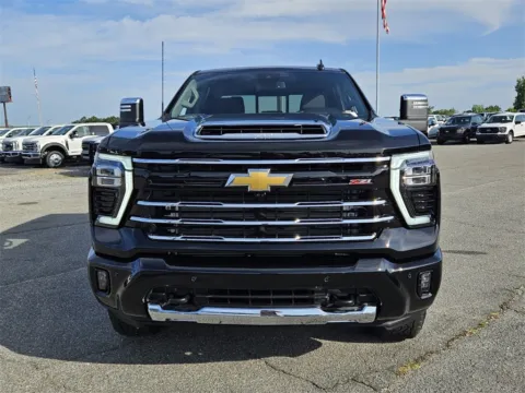 Photos of 2025 Chevrolet Silverado 2500HD LT for sale in Unadilla, GA at Brannen Chevrolet