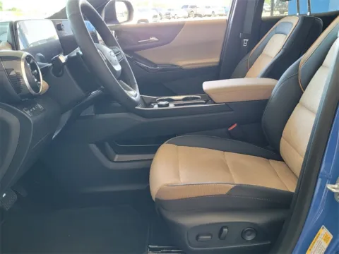 More photos of 2025 Chevrolet Equinox AWD ACTIV at Brannen Chevrolet, GA