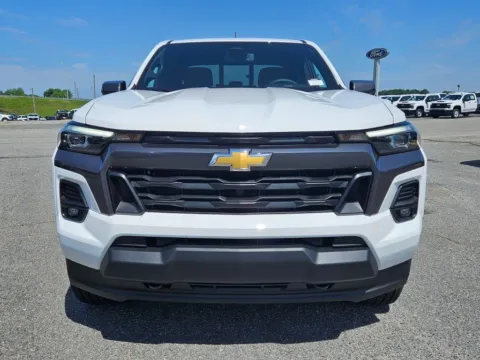 Photos of 2025 Chevrolet Colorado 4WD LT for sale in Unadilla, GA at Brannen Chevrolet