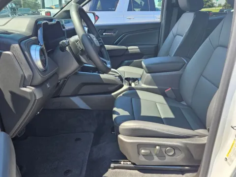 More photos of 2025 Chevrolet Colorado 4WD LT at Brannen Chevrolet, GA