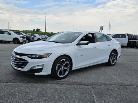 Another view of 2024 Chevrolet Malibu LT for sale in Unadilla, GA at Brannen Chevrolet