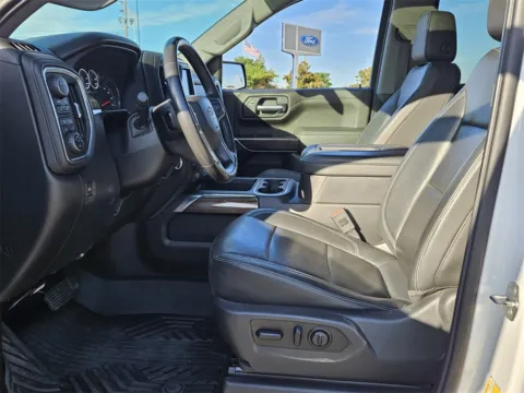 More photos of 2020 Chevrolet Silverado 1500 RST at Brannen Chevrolet, GA