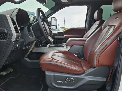 More photos of 2022 Ford F-250SD Platinum at Brannen Chevrolet, GA