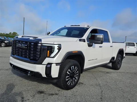 Another view of 2024 GMC Sierra 2500HD Denali Ultimate for sale in Unadilla, GA at Brannen Chevrolet