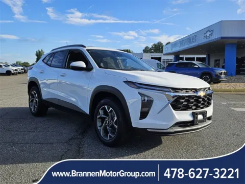 White 2025 Chevrolet Trax LT for sale in Unadilla, GA