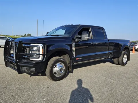 Another view of 2024 Ford Super Duty F-350 DRW LARIAT for sale in Unadilla, GA at Brannen Chevrolet