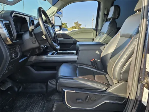 More photos of 2024 Ford Super Duty F-350 DRW LARIAT at Brannen Chevrolet, GA