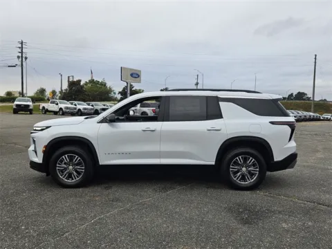 More photos of 2026 Chevrolet Traverse FWD LT at Brannen Chevrolet, GA