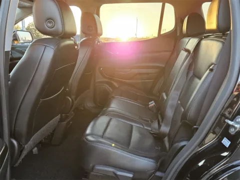 More photos of 2021 GMC Acadia SLT at Brannen Chevrolet, GA