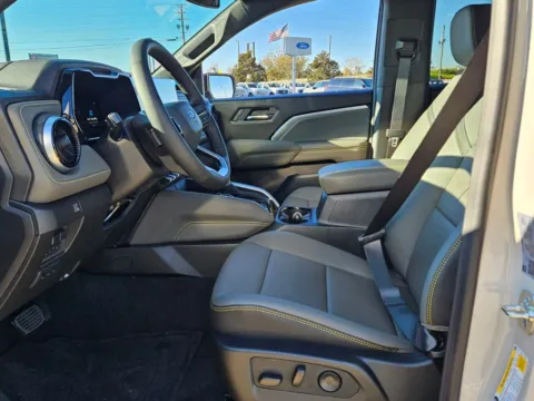 More photos of 2026 Chevrolet Colorado 4WD ZR2 at Brannen Chevrolet, GA