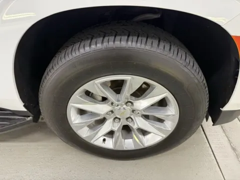 More photos of 2023 Chevrolet Suburban Premier at Woody Folsom Nissan of Baxley, GA