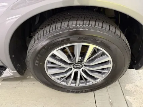 More photos of 2024 Nissan Armada SL at Woody Folsom Nissan of Baxley, GA