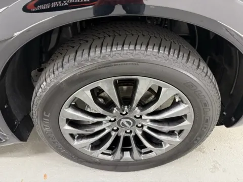 More photos of 2024 Nissan Armada Platinum at Woody Folsom Nissan of Baxley, GA