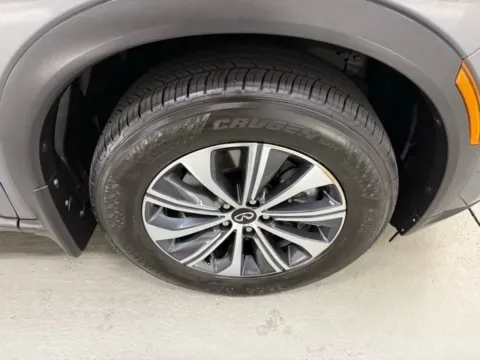 More photos of 2025 INFINITI QX60 PURE at Woody Folsom Nissan of Baxley, GA