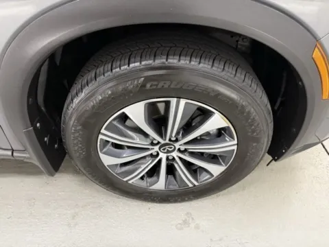 More photos of 2025 INFINITI QX60 PURE at Woody Folsom Nissan of Baxley, GA