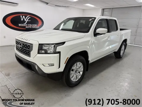 White 2023 Nissan Frontier SV for sale in Baxley, GA