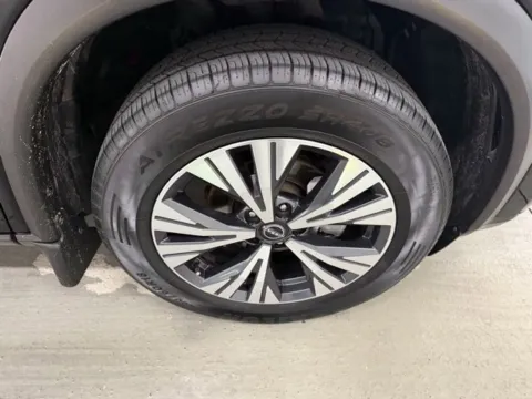 More photos of 2022 Nissan Rogue SV at Woody Folsom Nissan of Baxley, GA