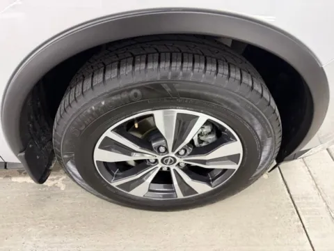 More photos of 2023 Nissan Murano S at Woody Folsom Nissan of Baxley, GA