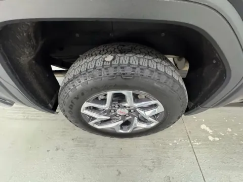 More photos of 2023 GMC Sierra 1500 SLT at Woody Folsom Nissan of Baxley, GA